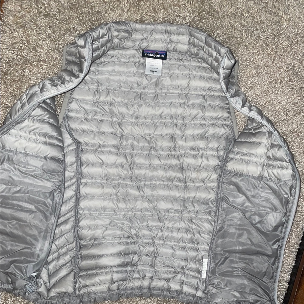Patagonia Lightweight Quilted Vest - Picture 5 of 8